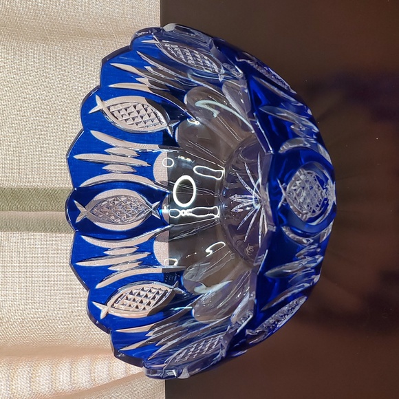 Sold!Vintage Blue Cut to Clear Crystal Console Bowl Cobalt Blue Signed  9"x4" - Picture 2 of 8